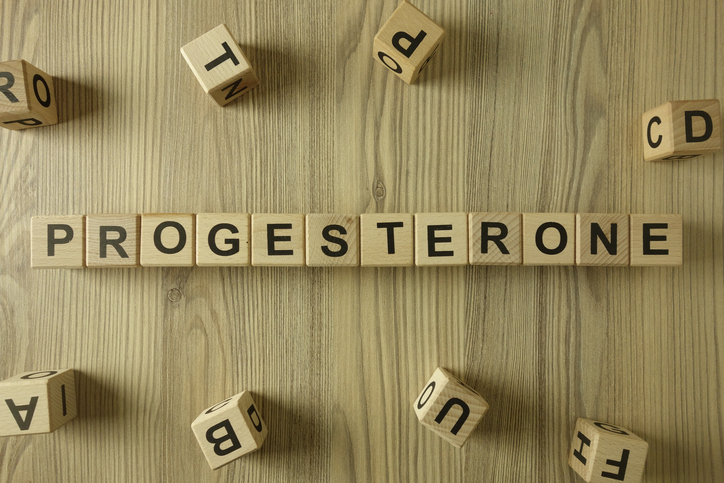 Carenza progesterone sintomi: quali sono e cosa comportano?